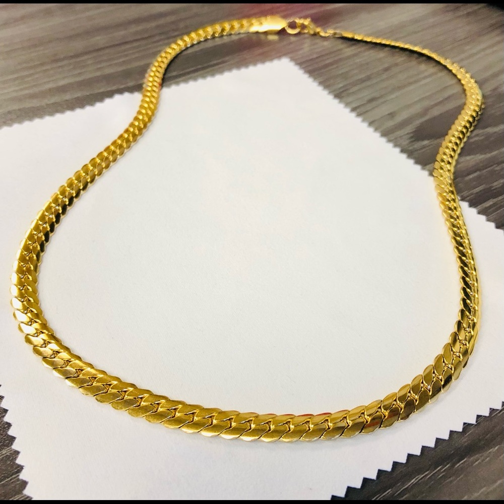 SOLD!! New Gold Herringbone Chain Necklace
